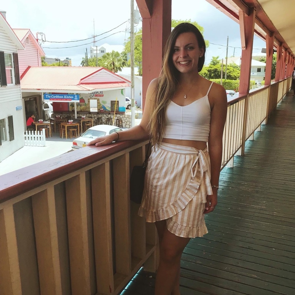 Meet your Posher, Natalie